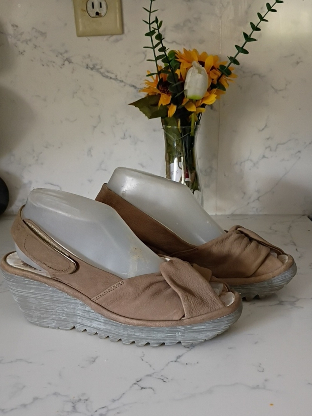 Fly London Women's Taupe Knot Front Wedge Sandals